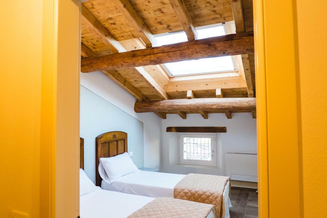 Villa Colli Storici เดเซนซาโนเดลการ์ดา ภายนอก รูปภาพ