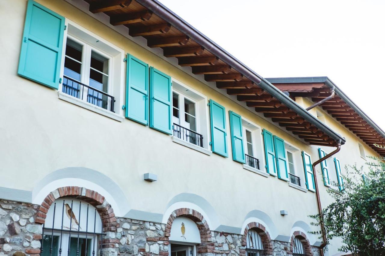 Villa Colli Storici เดเซนซาโนเดลการ์ดา ภายนอก รูปภาพ